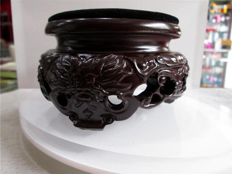 如何避免红木开裂 怎么辨别红木底座的真伪