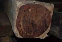 大红酸枝“新料”与“老料”咋区分？