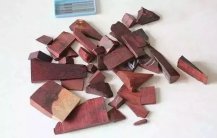 你丢掉的紫檀边角料，别人一玩价值竟翻了10倍！